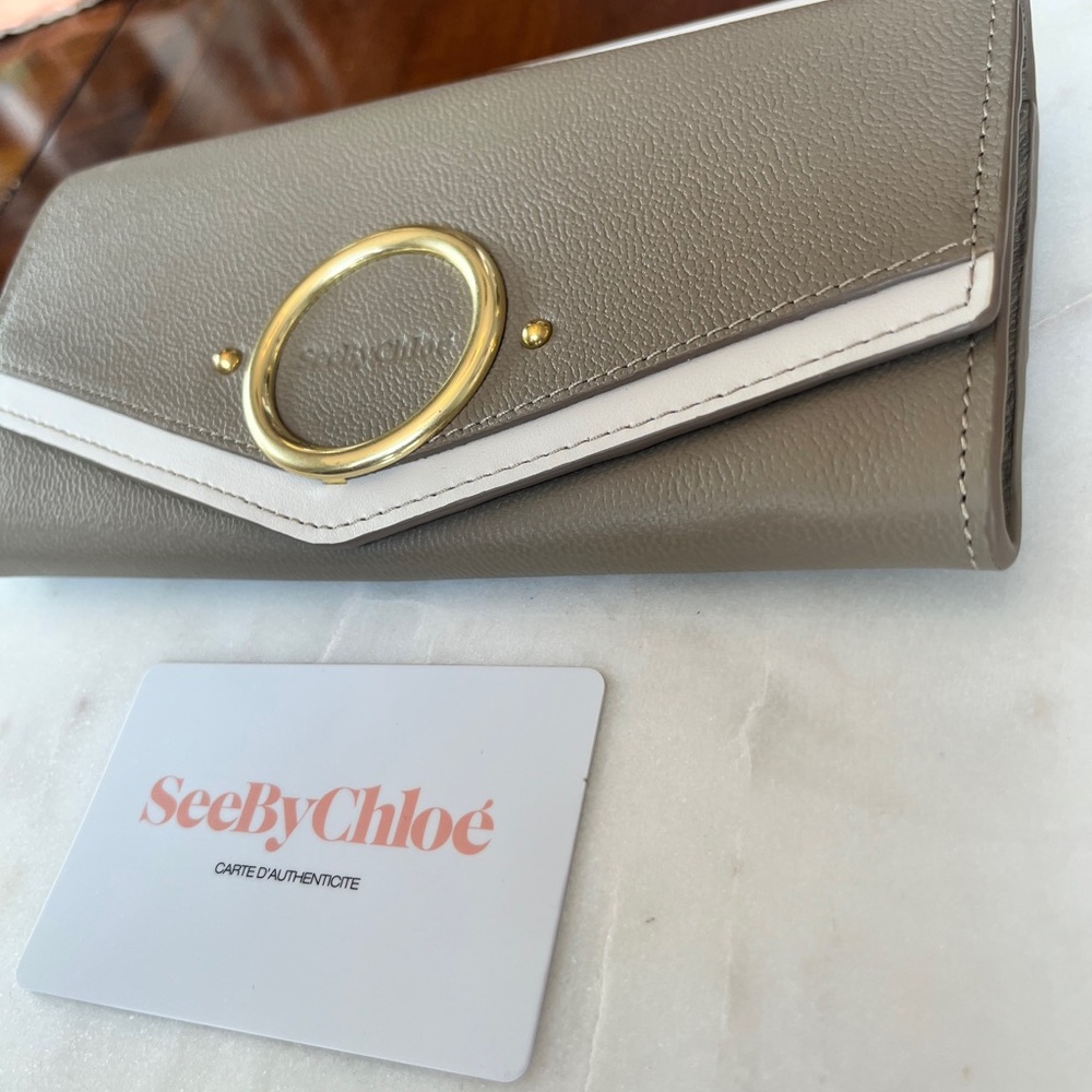 See By Chloe’ Aura Taupe and Off-White Long Leather Flap Wallet w/COA Card -NWOT - Picture 6 of 15